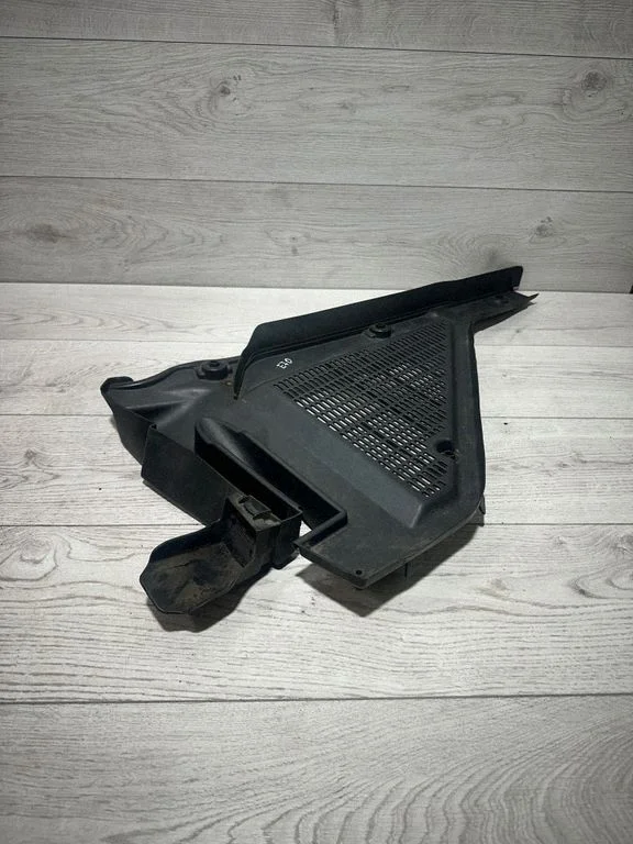 Wiper trim 6945584 – BMW X5 E70 (2006-2013)