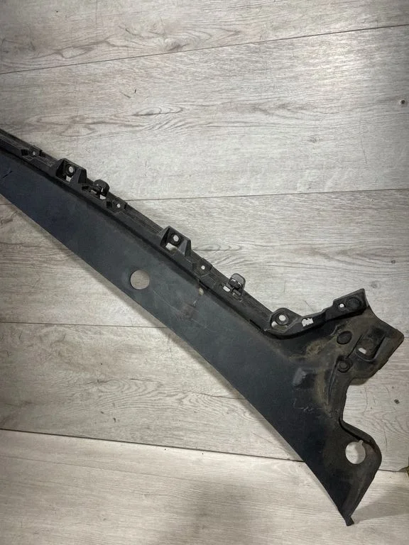 Wiper trim 165714800A – Tesla Model 3 (2017-)