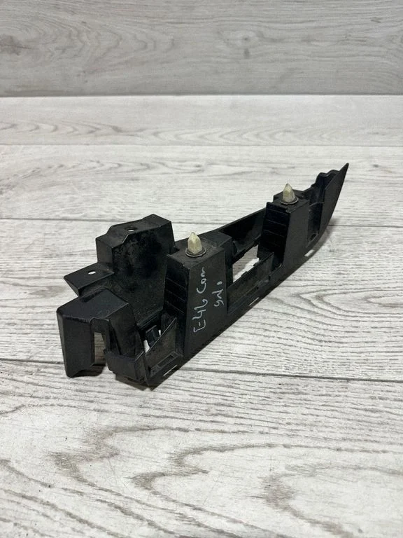 Mocowanie zderzaka tylnego – BMW Seria 3 E46 (1998-2005)