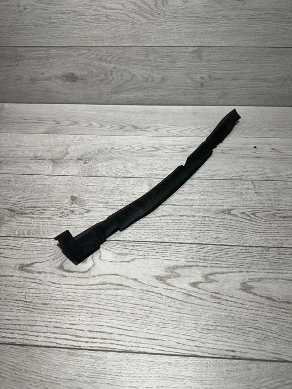Fender foam support/seal – BMW 5 Series F10 F11 (2009-2016)