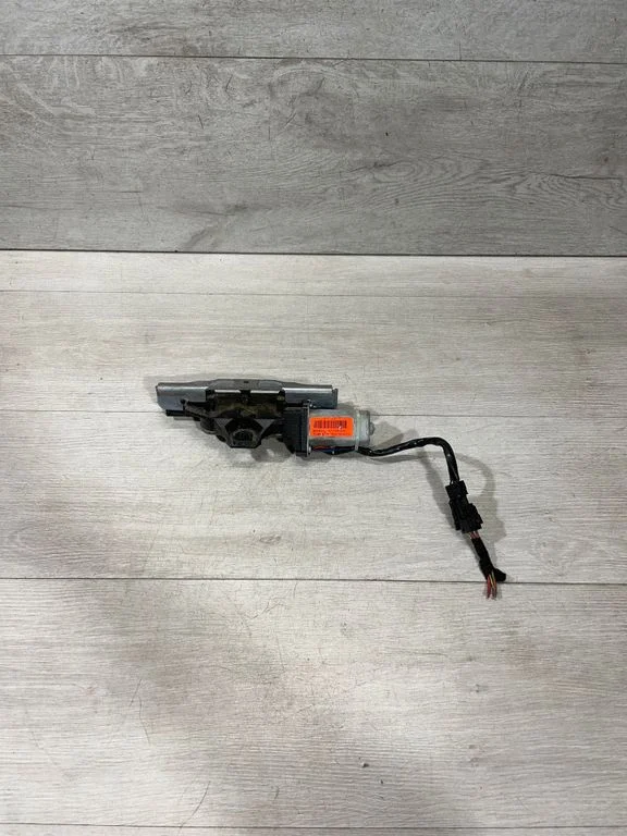 Tailgate/trunk/boot lift motor 489050971 – BMW X6 E71 (2008-2014)