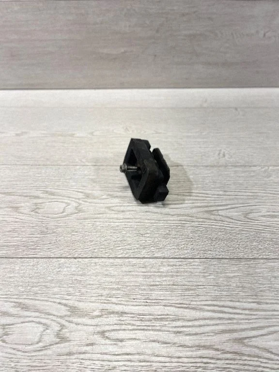 Käigukasti padi 6769848