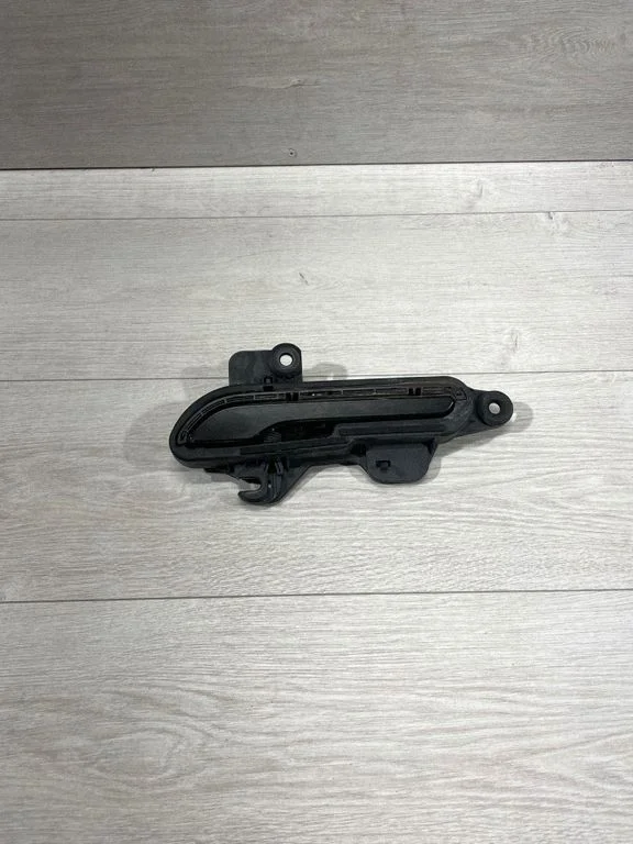 Front door exterior handle 178088400A – Tesla Model 3 (2017-)