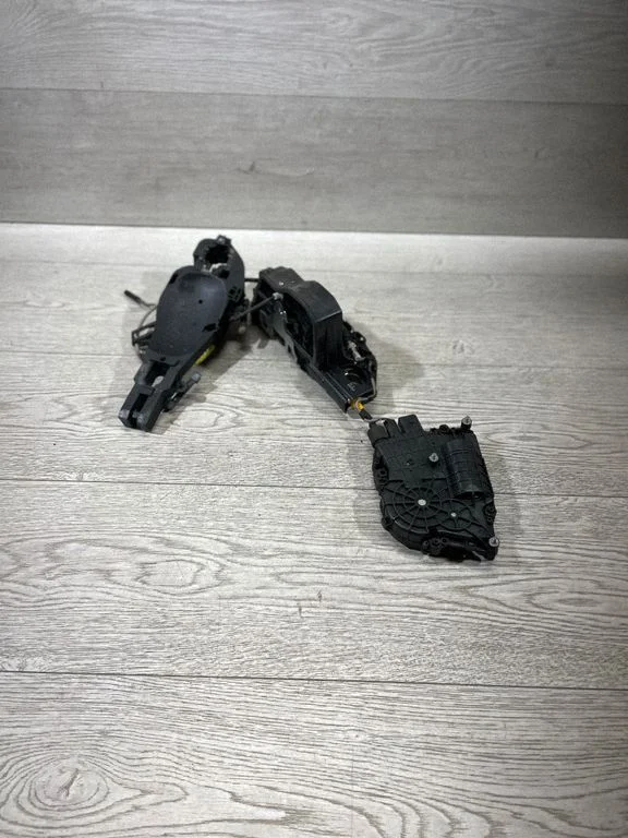 Rear door lock 7167587 – BMW X5 E70 (2006-2013)