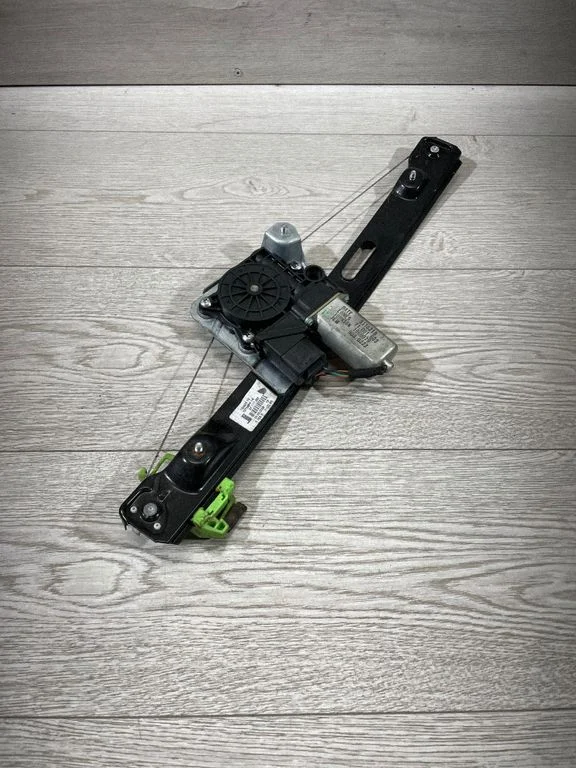 Rear door window regulator with motor 132624 – BMW X1 E84 (2009-2015)