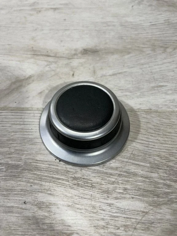 Dekoratīvā apdare 6983882 – BMW 5. sērija E60 E61 (2004-2010)