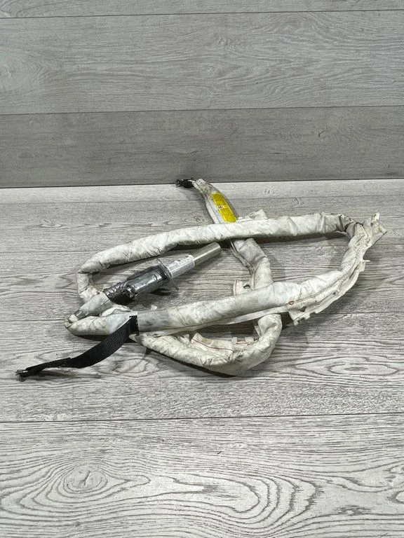 Katuse turvapadi (kardin) – BMW 7-seeria E65 E66 (2001-2008)