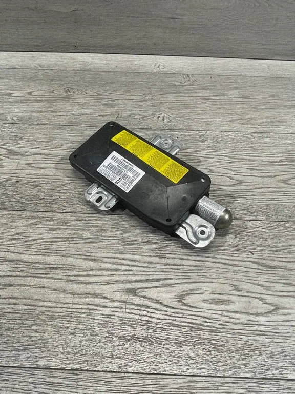 Eesmise ukse turvapadi – BMW X5 E53 (1999-2006)