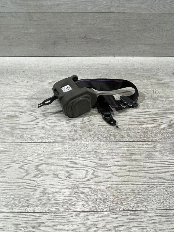 Rear seatbelt S3807637506 – BMW 3 Series G20 G21 (2019-)