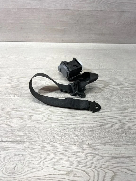 Front seatbelt S2716104109H – BMW X5 E70 (2006-2013)