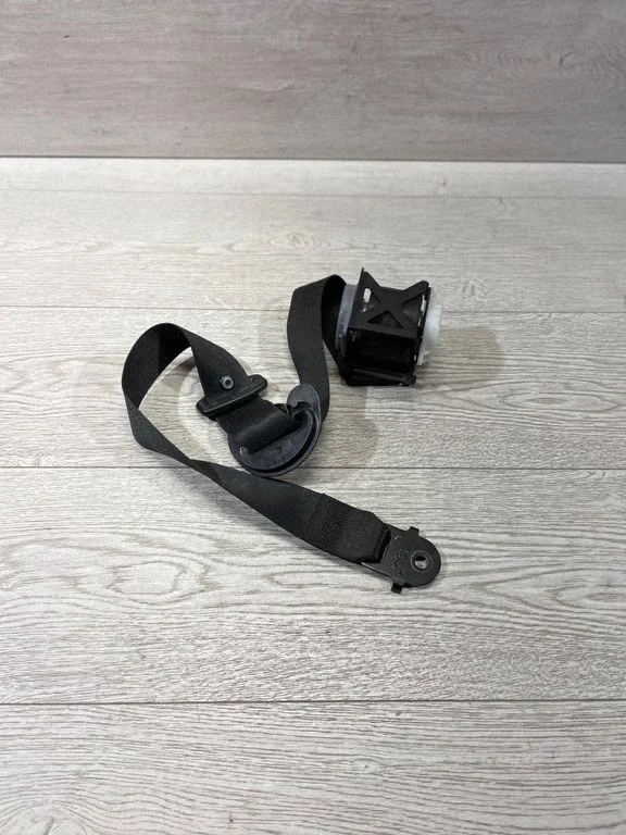 Front seatbelt S2716104209K – BMW X5 E70 (2006-2013)