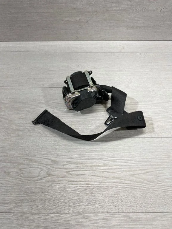 Front seatbelt 635229900A – BMW X6 F16 (2014-2017)