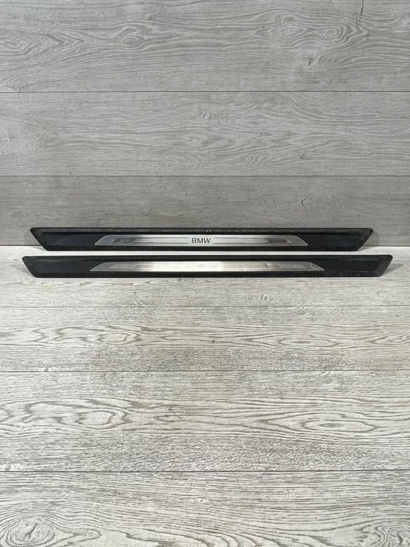 Front sill trim cover – BMW 2 Series F22 F23 (2013-2017)