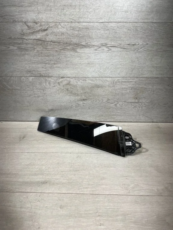 (B) pillar trim (top) 110925400D – Tesla Model 3 (2017-)