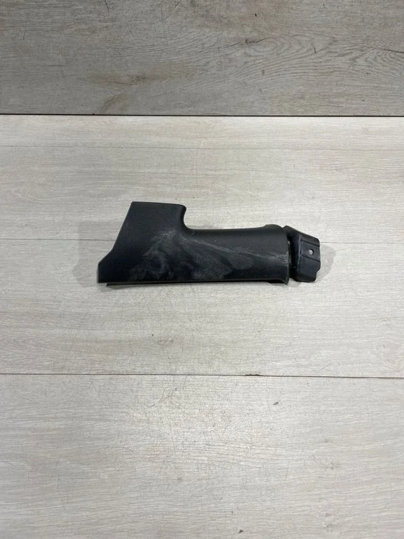 (C) pillar trim 164347500A – Tesla Model 3 (2017-)