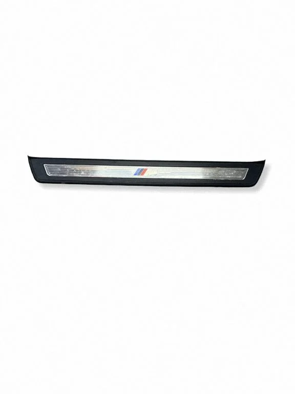 Listwa progowa przednia (wewnętrzna) – BMW Seria 5 F10 F11 (2009-2016)