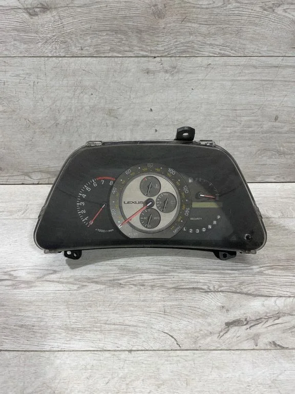 Speedometer (instrument cluster) 8380053070 – Lexus IS 200-300 (1999-2005)