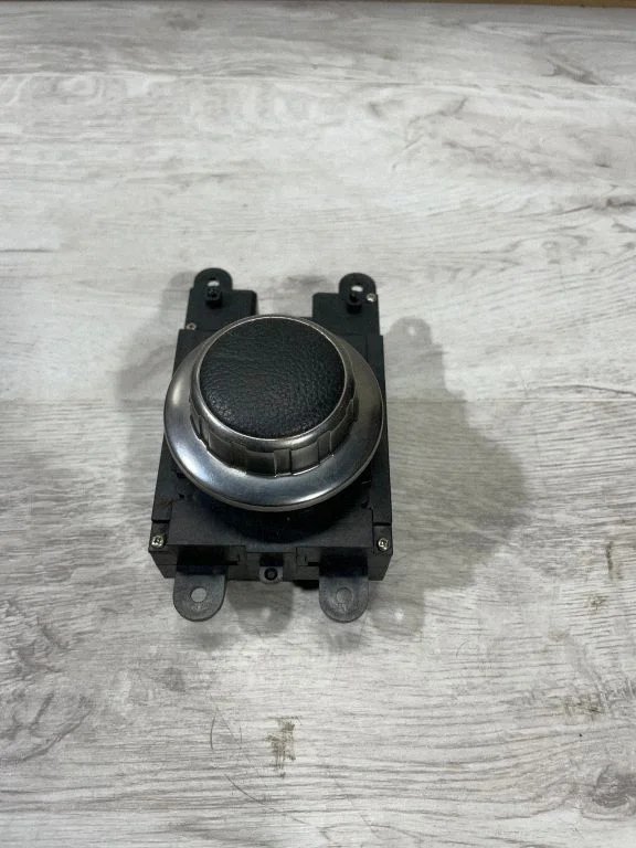 Multifunctional control switch/knob – BMW 5 Series E60 E61 (2004-2010)