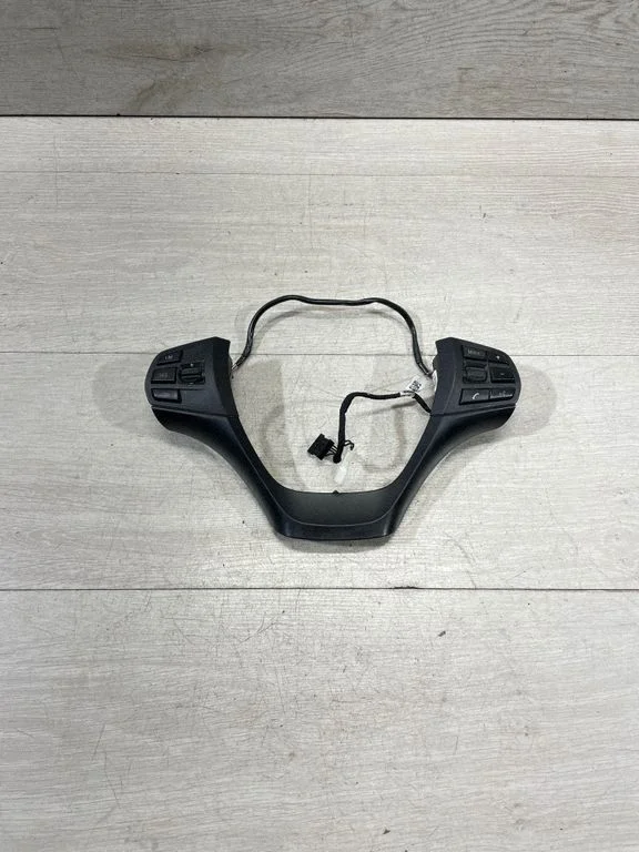 Other switches/knobs/shifts 9316952