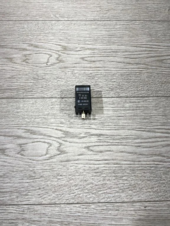 Other relay 8365960 – BMW X5 E53 (1999-2006)