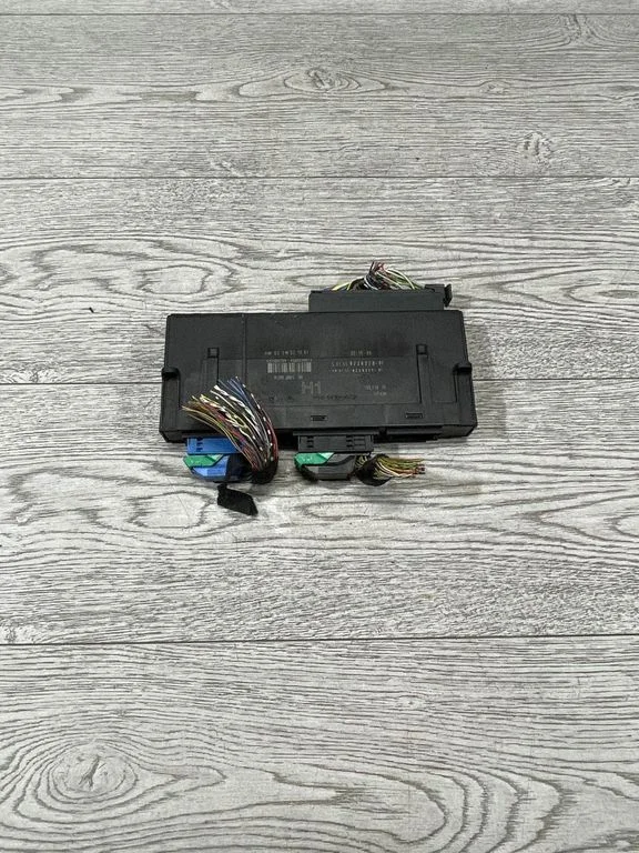 Central body control module – BMW 3 Series E90 E91 (2005-2012)