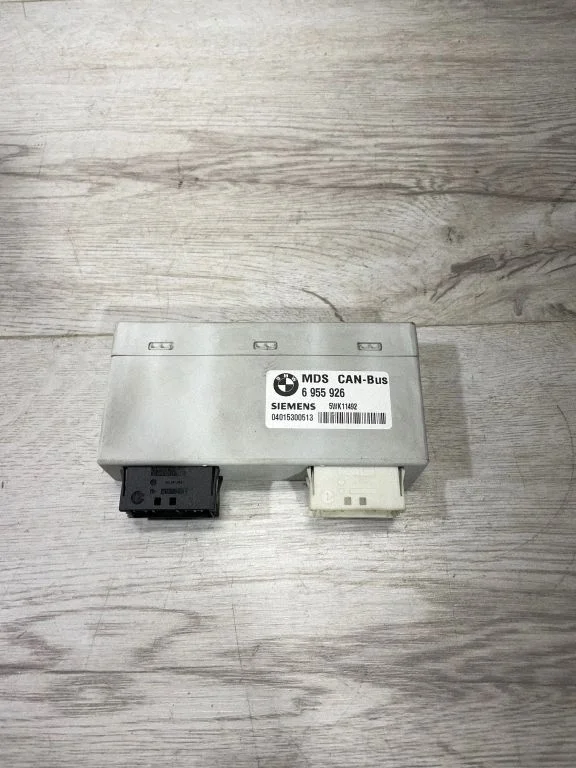 Stoglangio valdymo blokas