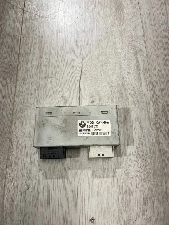 Stoglangio valdymo blokas