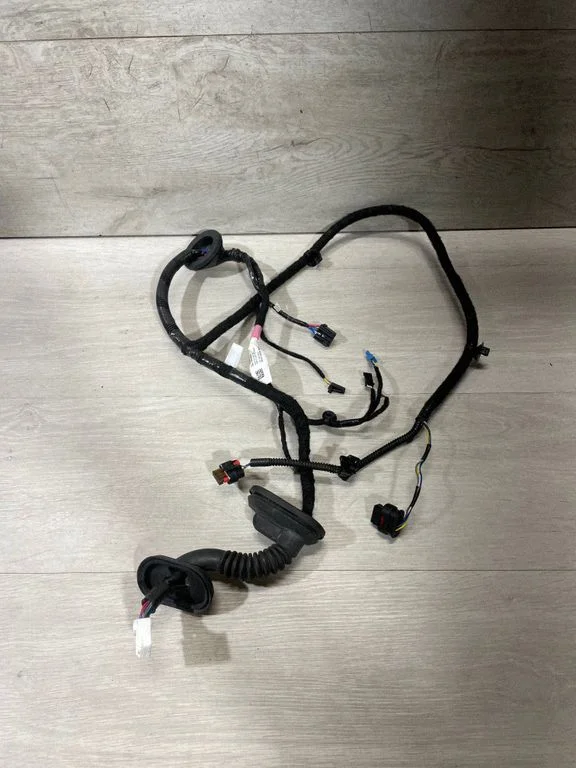 Rear door wiring loom 206796600B – Tesla Model 3 (2017-)