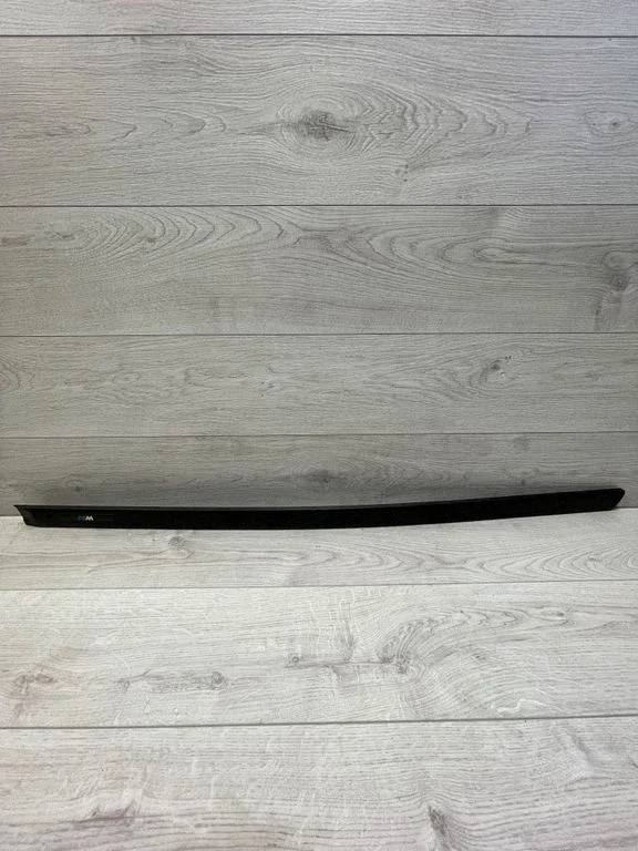 Front door trim (molding) 2351379 – BMW Z3 E36 (1994-2002)