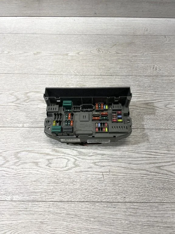 Fuse module 6976384 – BMW X5 E70 (2006-2013)