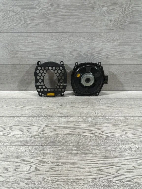 Subwoofer speaker 430407862551 – BMW X5 F15 (2013-2017)
