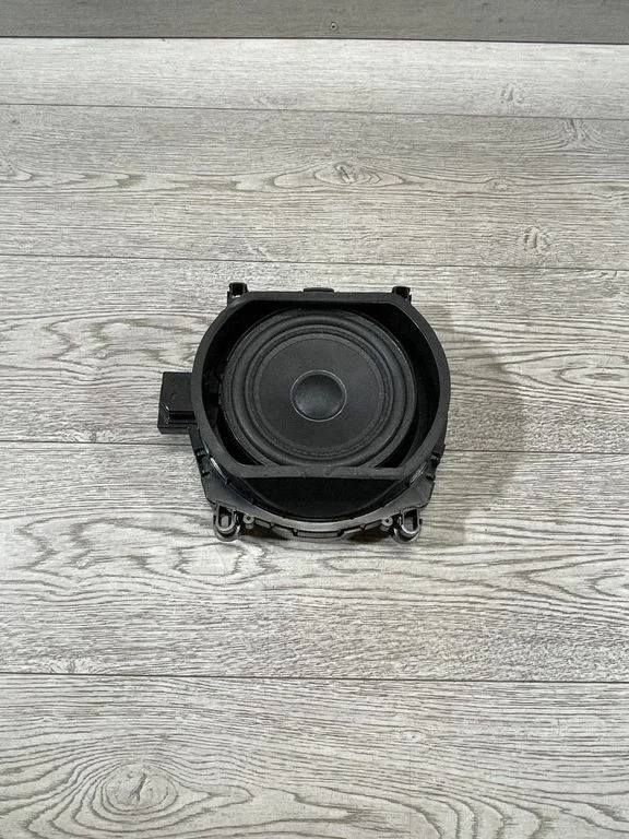 Subwoofer speaker 430407861481 – BMW X5 E70 (2006-2013)