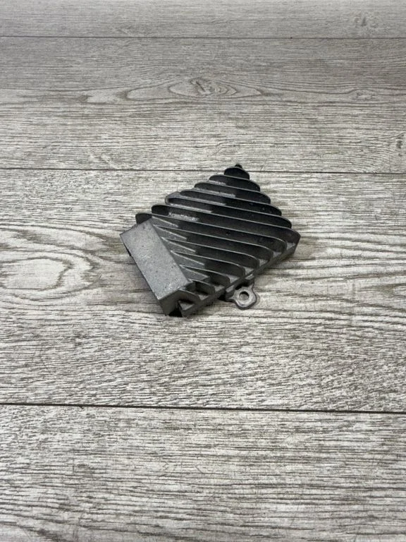Helivõimendi 6834089 – BMW 2-seeria F22 F23 (2013-2017)