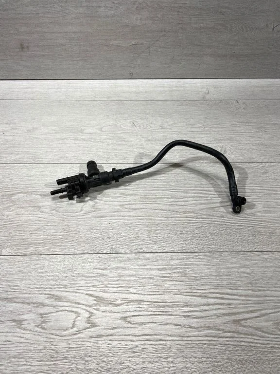 Kartera ventilācija/caurulīte(-s)/šļūtene(-s) 7645857