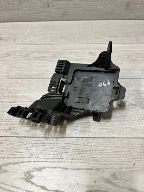 Cita virsbūves daļa – BMW 3. sērija F30 F35 F31 (2012-2018)