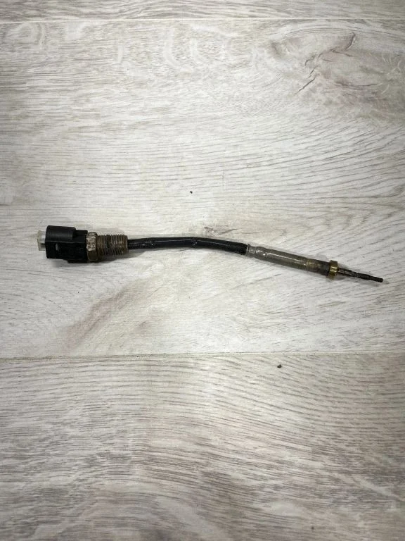 Exhaust gas temperature sensor – BMW 5 Series E60 E61 (2004-2010)