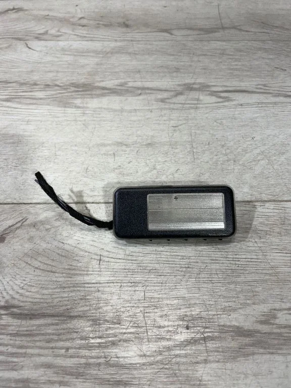 Inna lampka wnętrza 140929 – BMW X3 E83 (2003-2010)