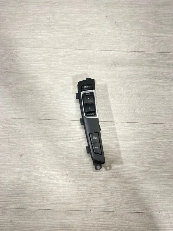 ESP (stability program) switch – BMW 5 Series F10 F11 (2009-2016)