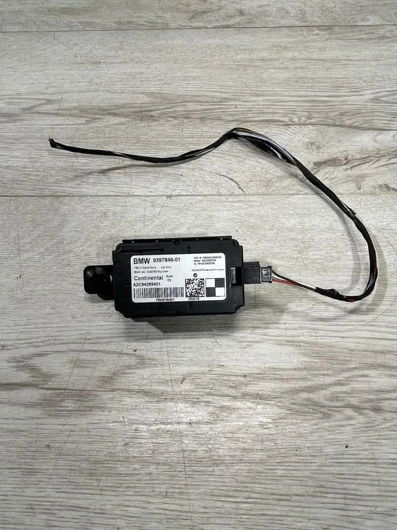 Antenos valdymo blokas