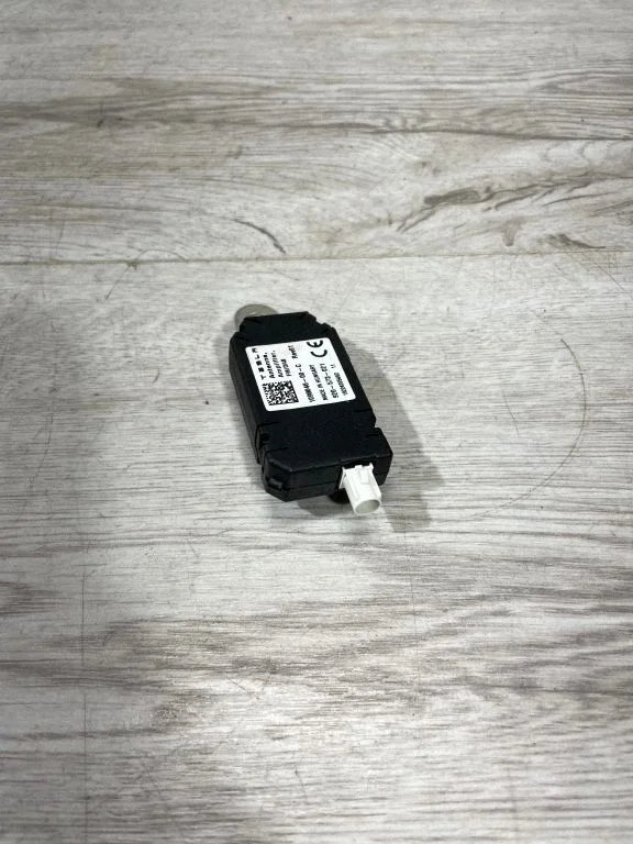 Antenos valdymo blokas