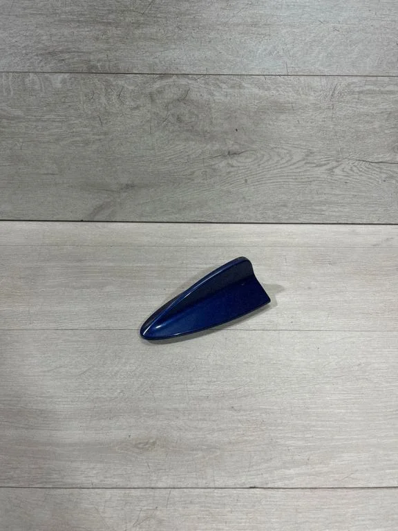 Roof (GPS) antenna cover 8040837