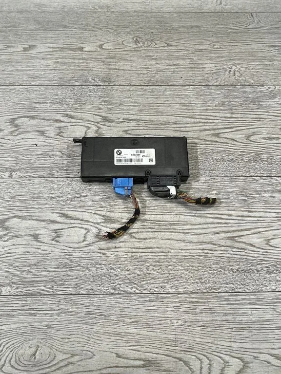 Gateway control module – BMW 5 Series F10 F11 (2009-2016)