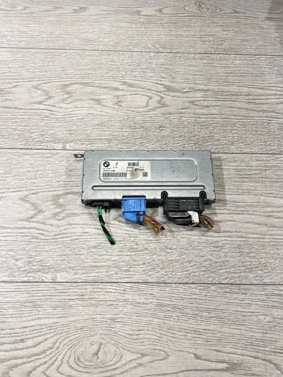 Gateway control module – BMW 5 Series F10 F11 (2009-2016)