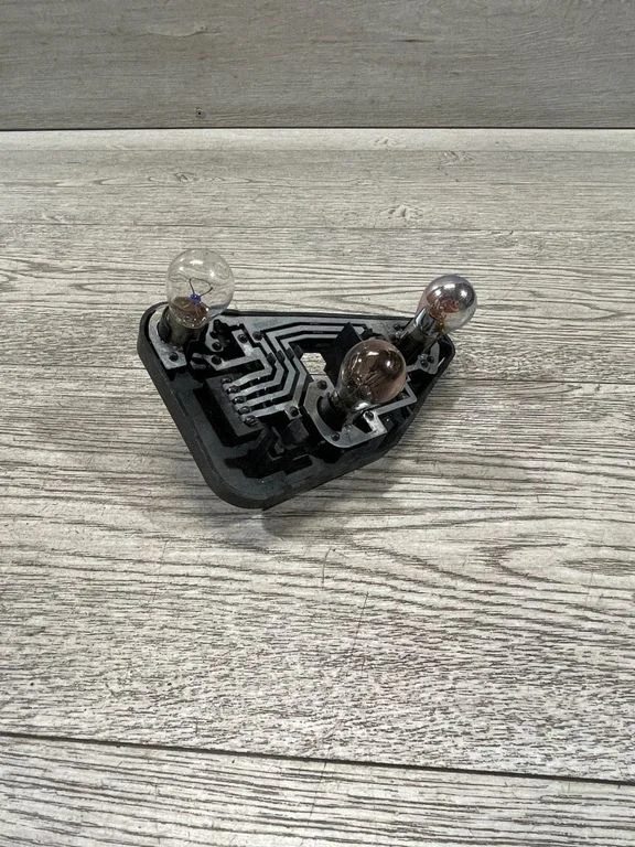 Pokrywa oprawki lampy tylnej 3418439 – BMW X3 E83 (2003-2010)