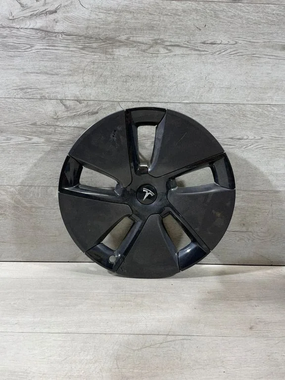 Originalus R18 rato gaubtas (-ai)