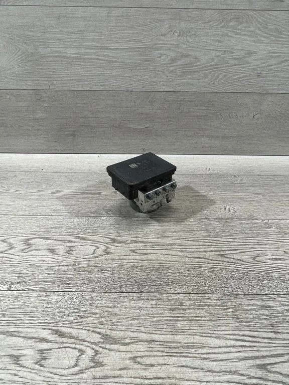 ABS bloks – BMW 3. sērija F30 F35 F31 (2012-2018)