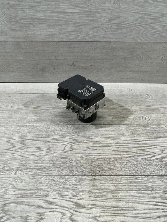 ABS-plokk – BMW 3-seeria F30 F35 F31 (2012-2018)
