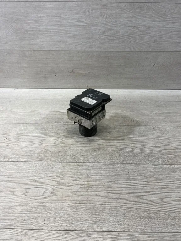 ABS block – BMW 5 Series E60 E61 (2004-2010)
