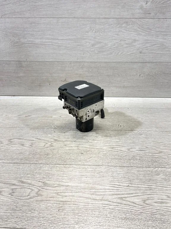 Pompa ABS – BMW Seria 5 E60 E61 (2004-2010)
