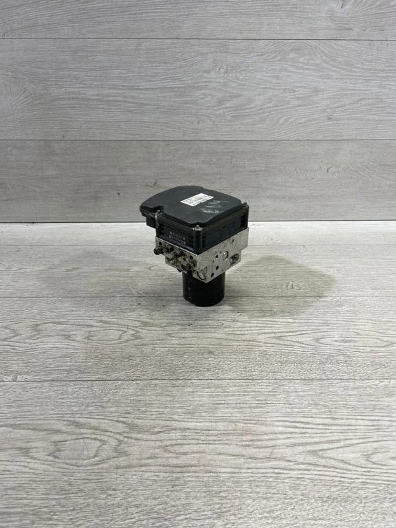 Pompa ABS – BMW Seria 5 E60 E61 (2004-2010)